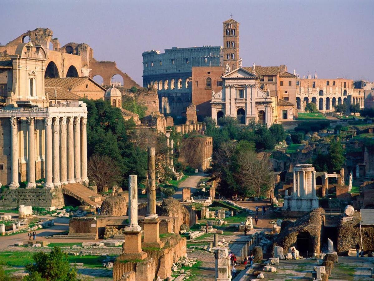 רומא Panoramic Castle Apt Trastevere מראה חיצוני תמונה